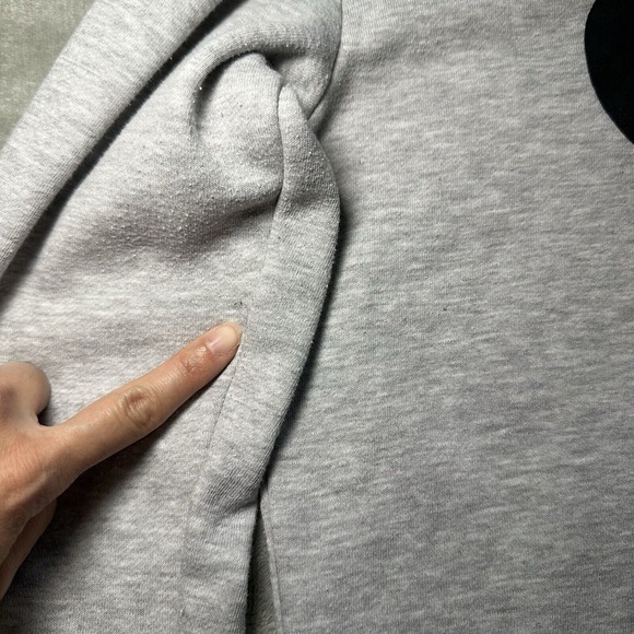 Disney Minnie Mouse Hoodie Women Size M PullOver Embroidered Flowers Floral Gray - Picture 12 of 14